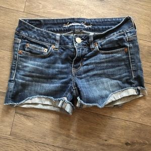 ⭐️ American Eagle Shorts